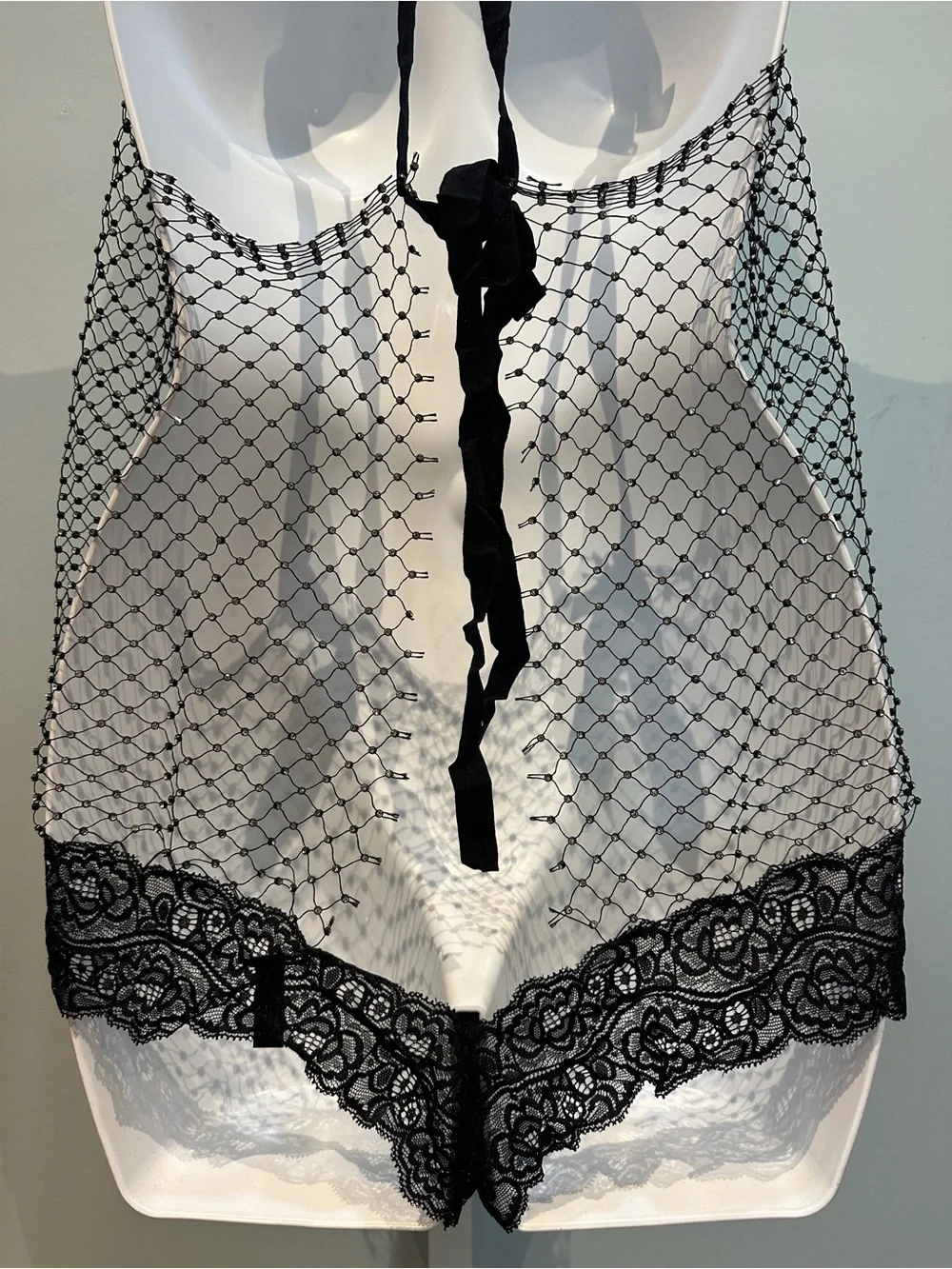 Yandy Fishnet Jewel Lingerie Large/XLarge - Picture 10 of 15